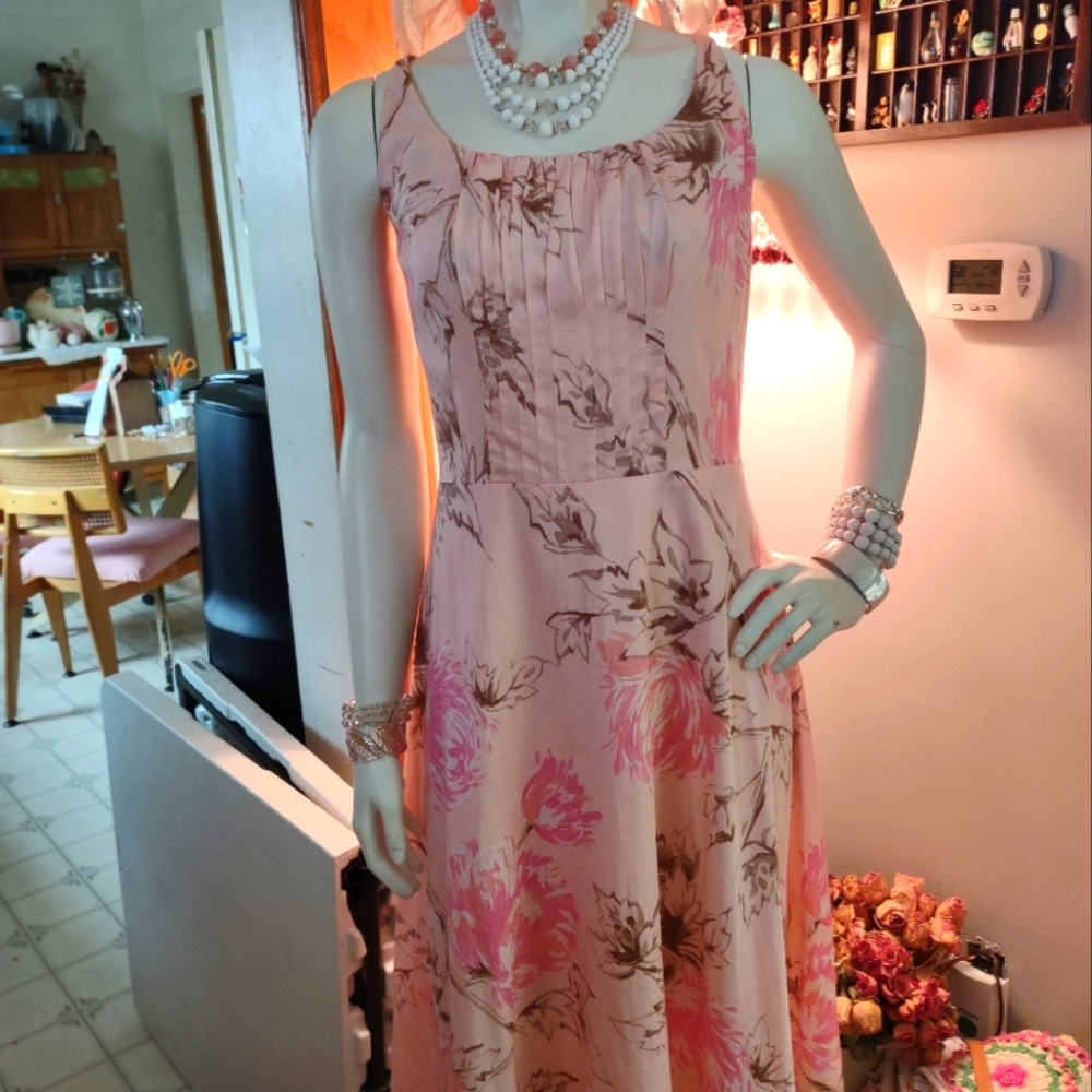 Floral Pink Sleeveless Dress